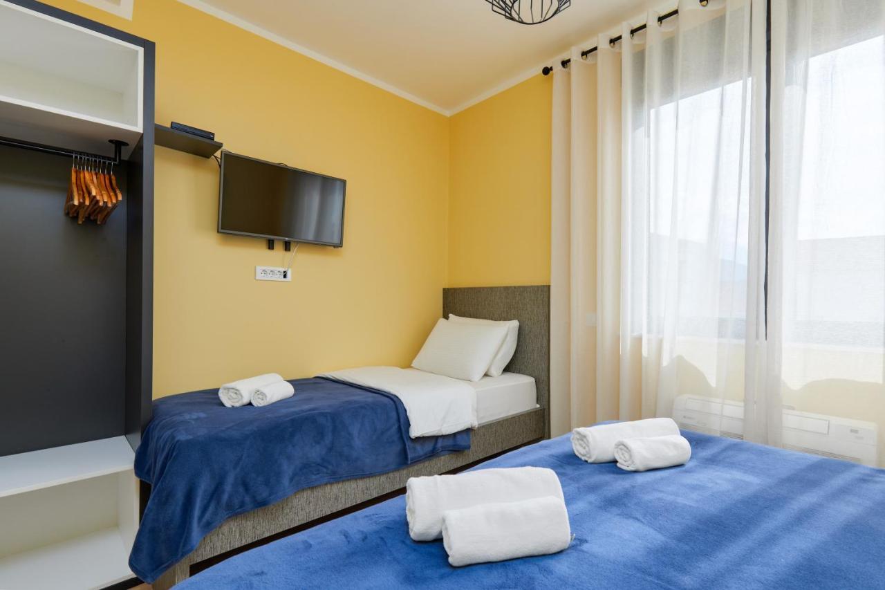 Premium-Designed Apartments Tivat Eksteriør bilde