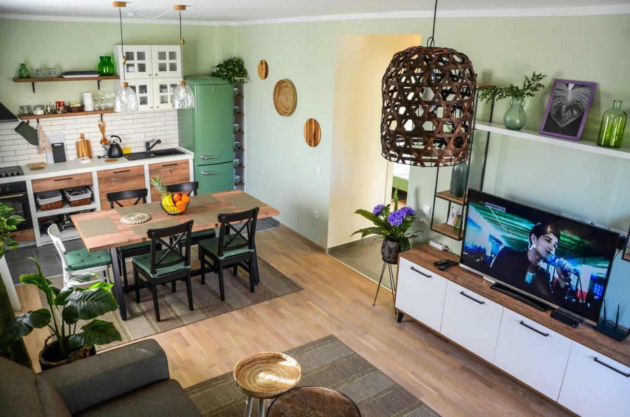 Premium-Designed Apartments Tivat Eksteriør bilde